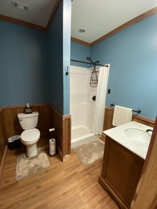 Tes Randal Jolly Photos