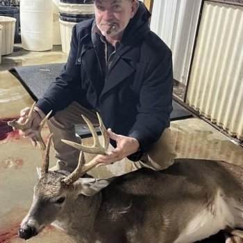 Bennie Ouber with a good 9-point buck!